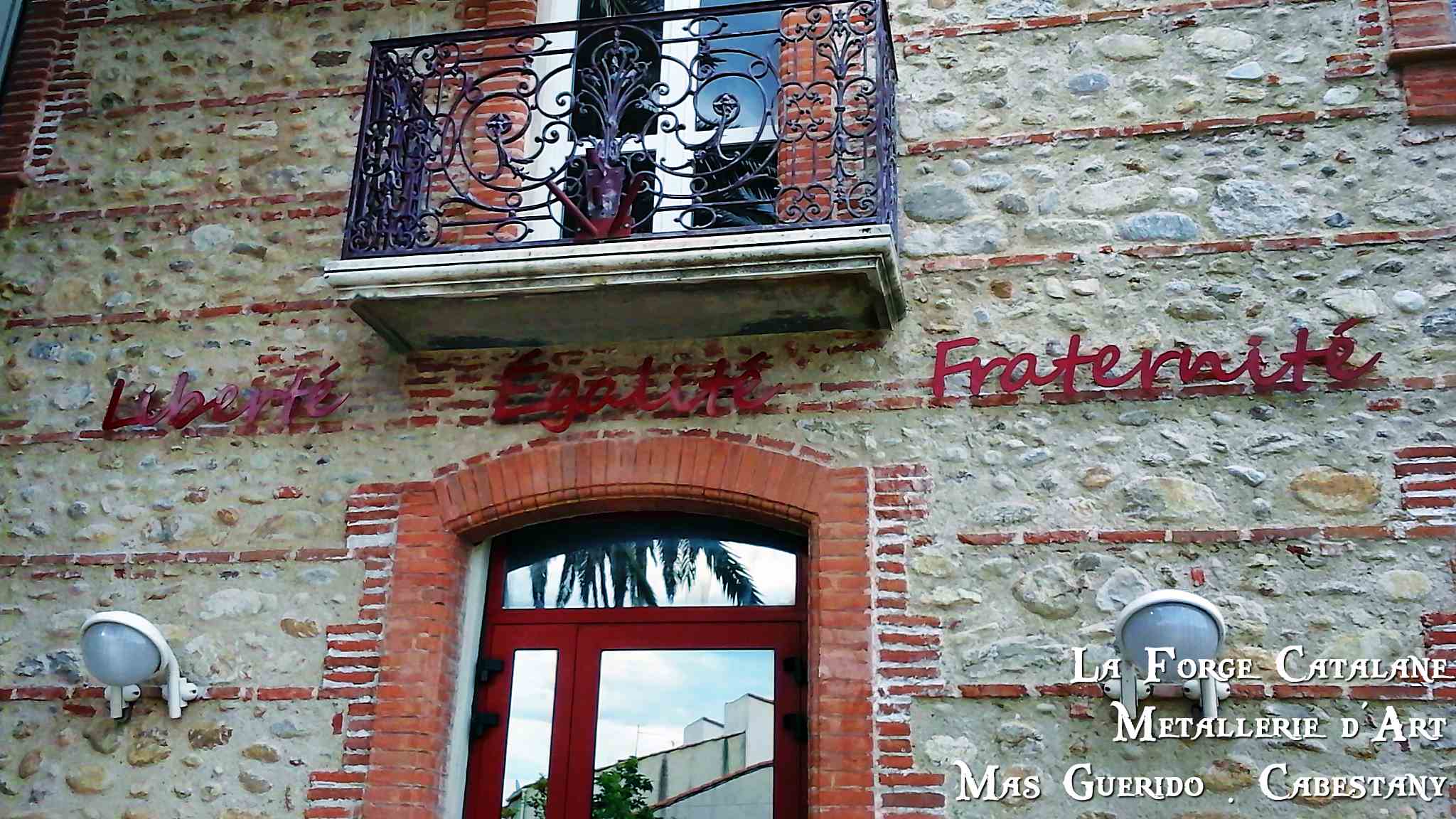 lettrages enseigne decoupe laser mairie montescot forge catalane 4.jpg